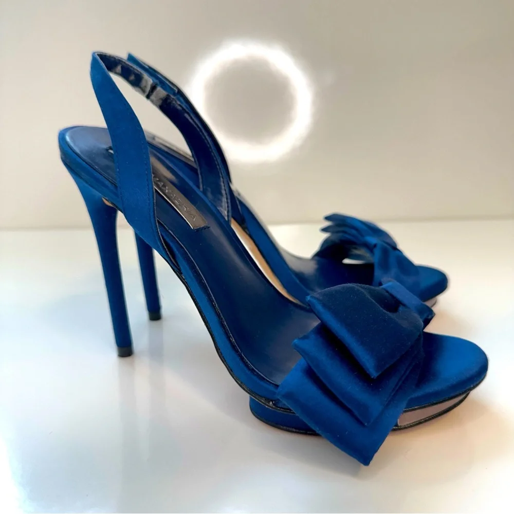 Like new! BCBGMAXAZRIA Blue Satin Bow Slingback Heels – Size 6.5 - Picture 2 of 7